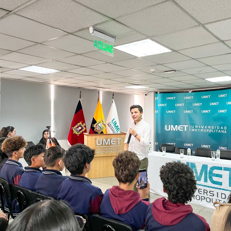 E0E64A48-E69B-4413-AFC1-19165BA4A23A